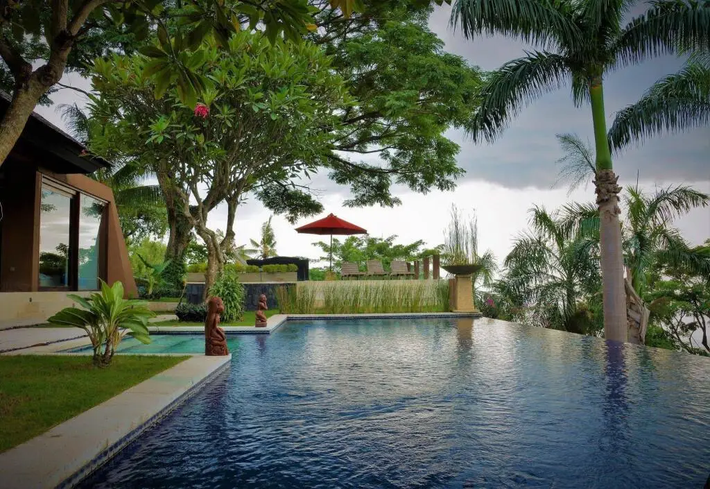 Матарам: Villa Tiara Lombok Island