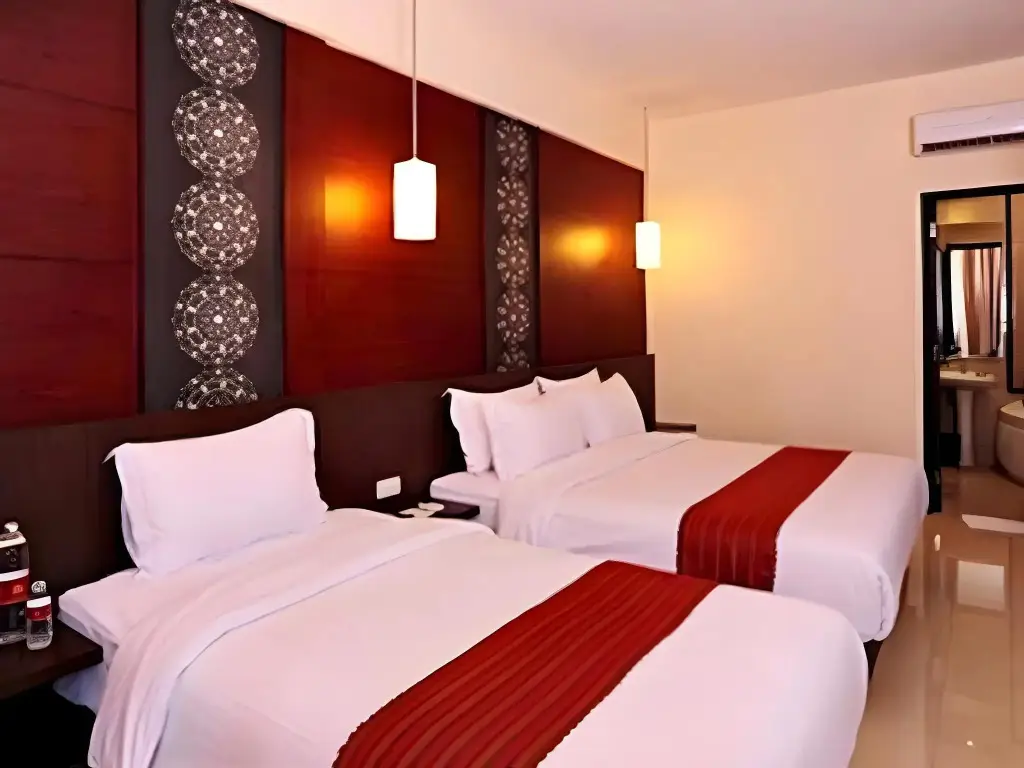 Паданг: Savali Hotel