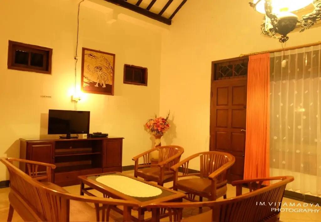 Депок: Sari Homestay