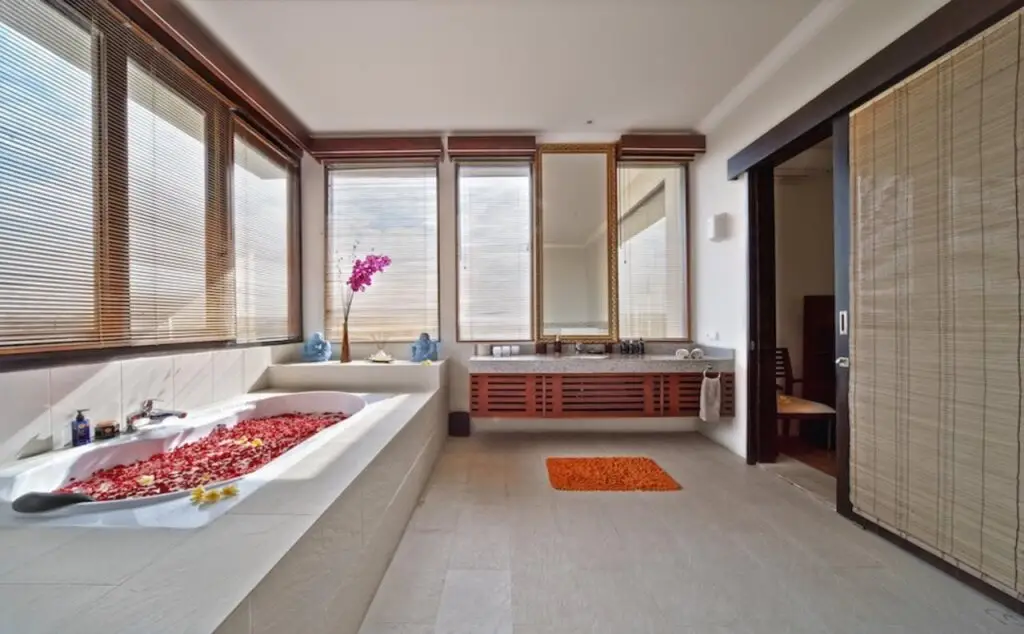 Беноа: Villa Sky House