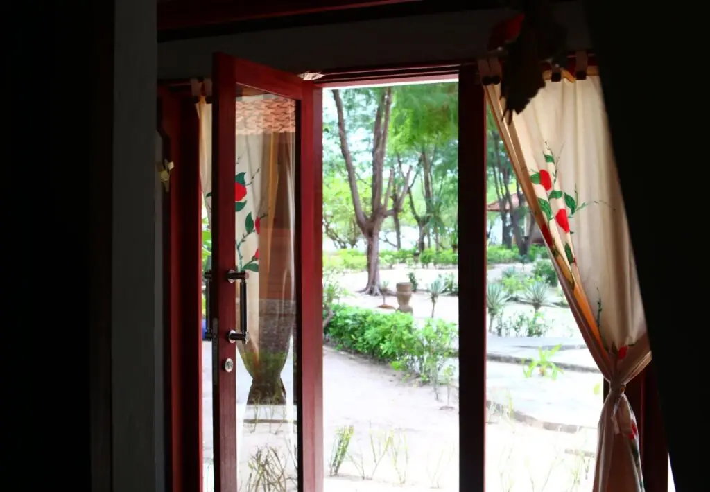 Гили-Мено: Biru Meno Beach Bungalows