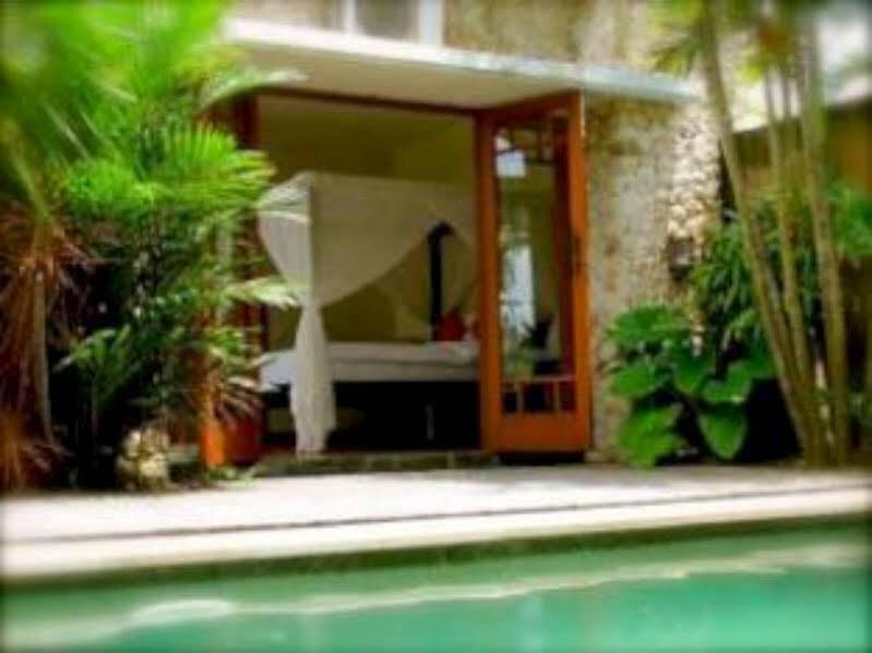 Табанан: Villa Hemingways