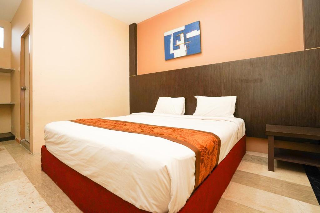 Сурабая: Avi Hotel Surabaya