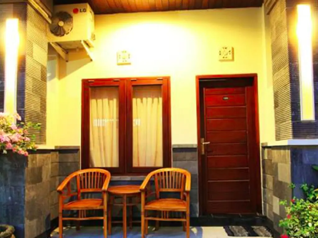 Кута: Surya Inn