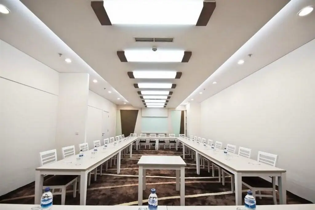 Сурабая: Mercure Surabaya Manyar