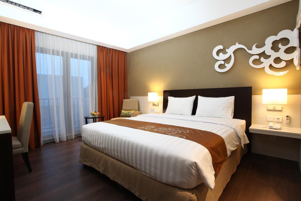 Soll Marina Hotel & Conference Center Bangka — фото 1