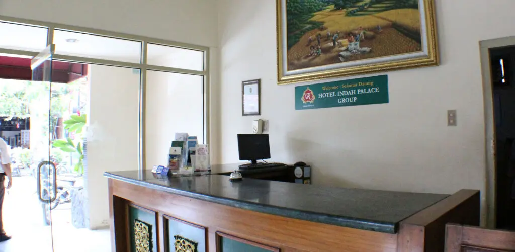 Джокьякарта: Hotel GRAND ROSELA Yogyakarta