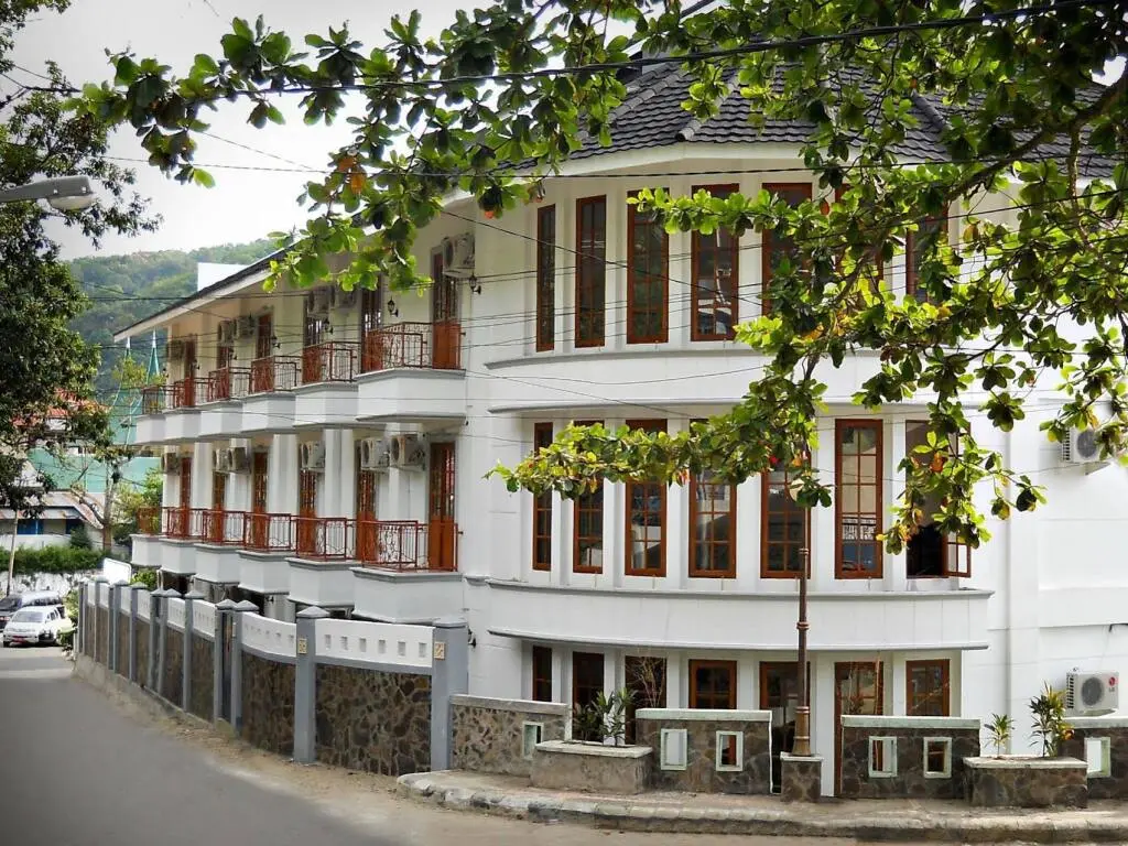 Саринган: Parai City Garden Hotel - Sawahlunto
