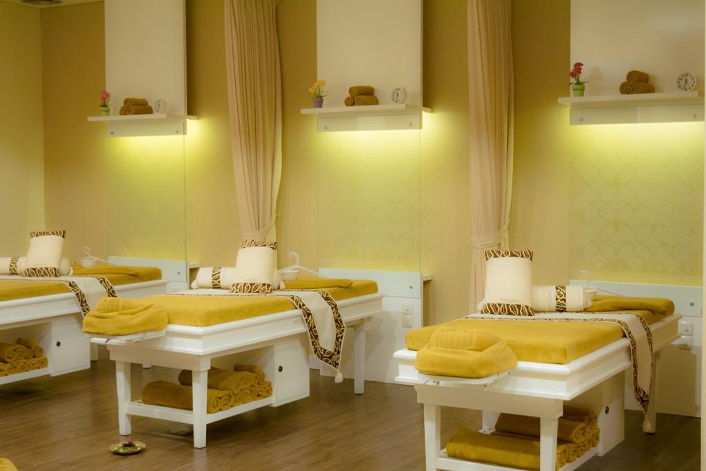 Джакарта: HARRIS Suites fx Sudirman