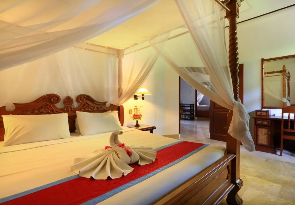 Санур: Laghawa Beach Hotel & Villa