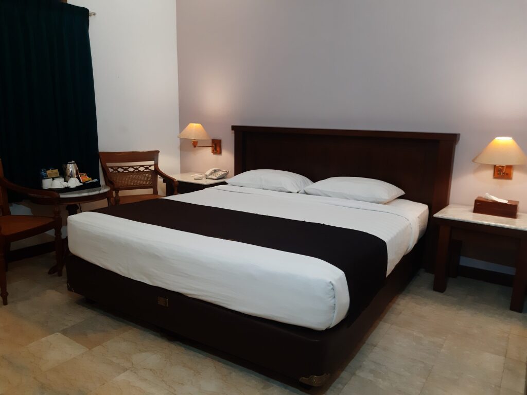 Тулунгагунг: Narita Hotel Tulungagung