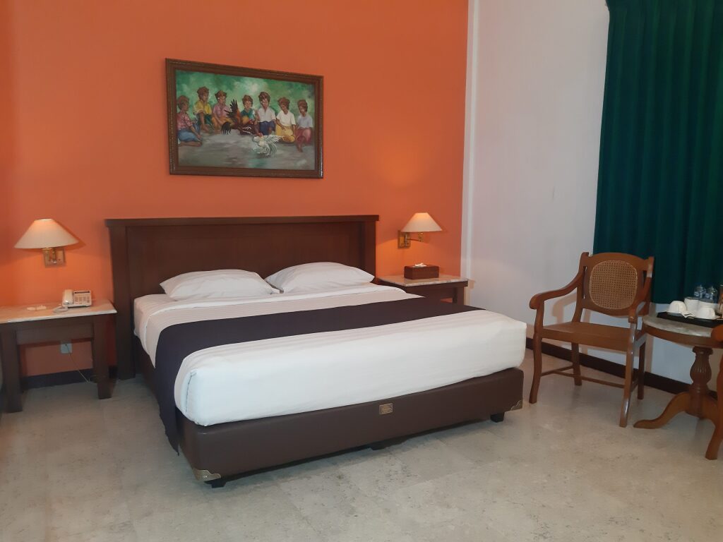 Тулунгагунг: Narita Hotel Tulungagung
