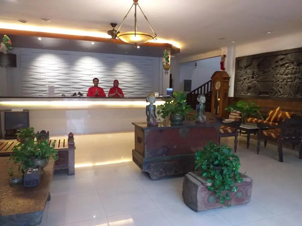 Тулунгагунг: Narita Hotel Tulungagung