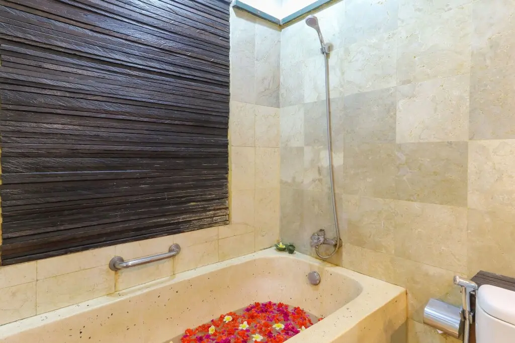 Пенати: Alam Puri Art Museum Resort & Spa
