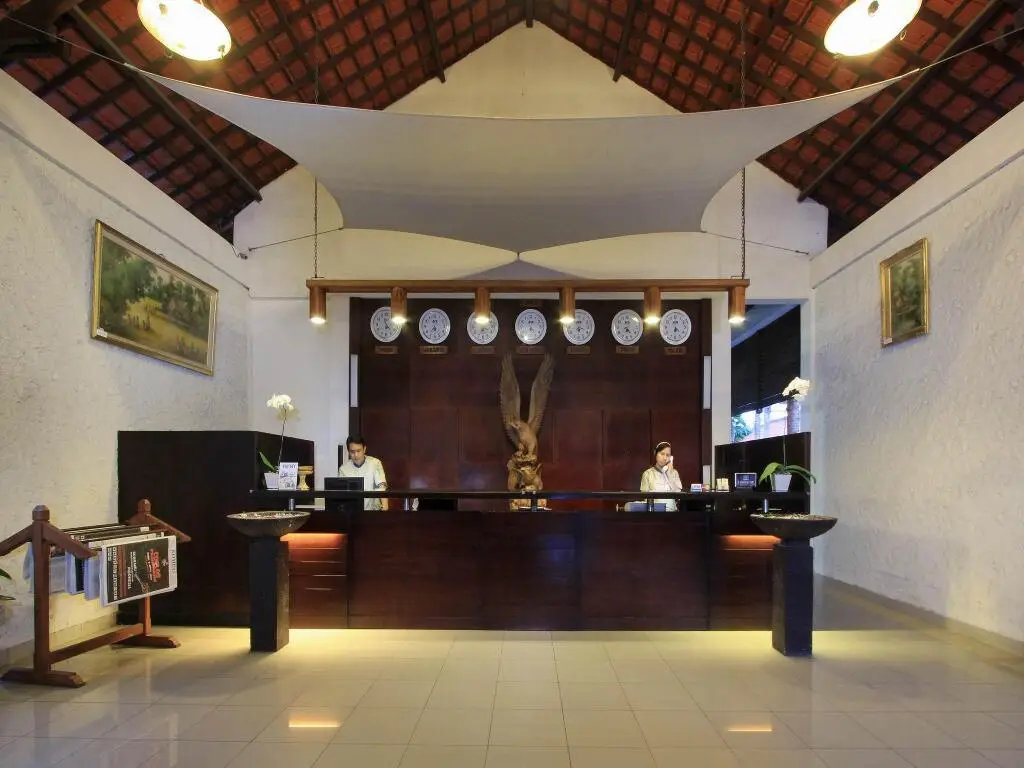 Кута: The Lagoon Bali Pool Hotel and Suites