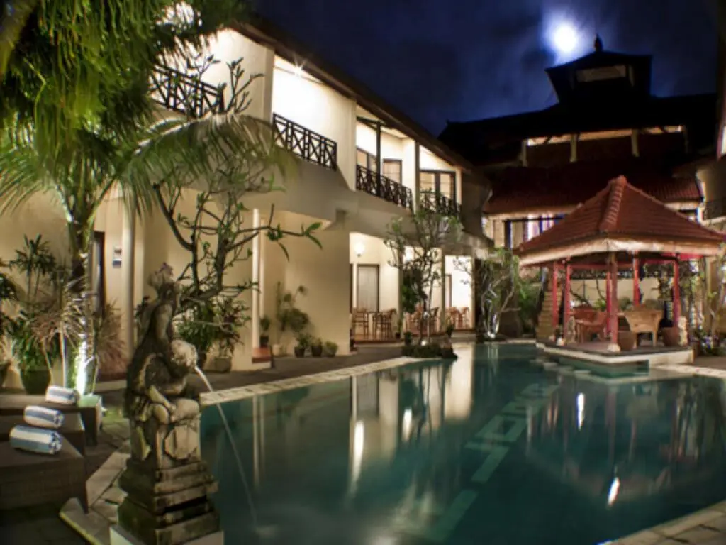 Кута: Hotel The Flora Kuta Bali