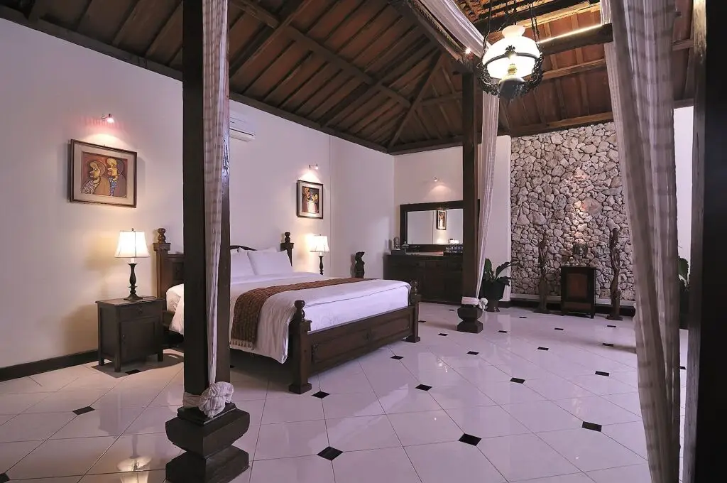 Батуретно: Joglo Plawang Villa & Resort