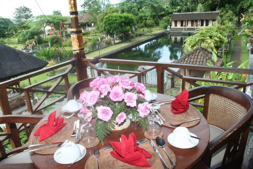 Амлапура: Tirta Ayu Hotel and Restaurant