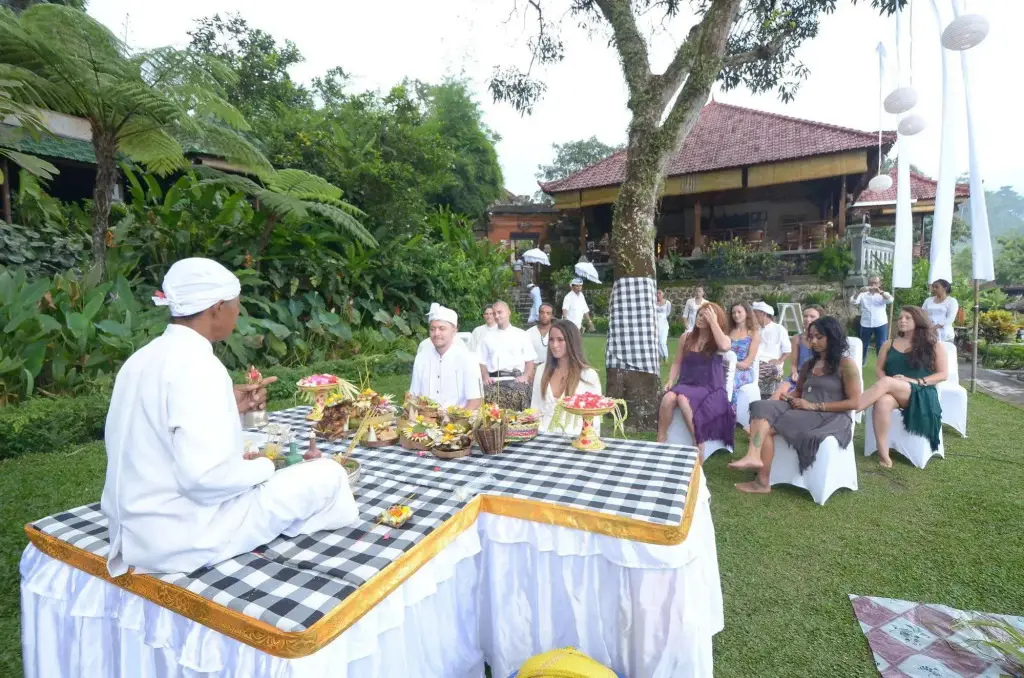 Амлапура: Tirta Ayu Hotel and Restaurant