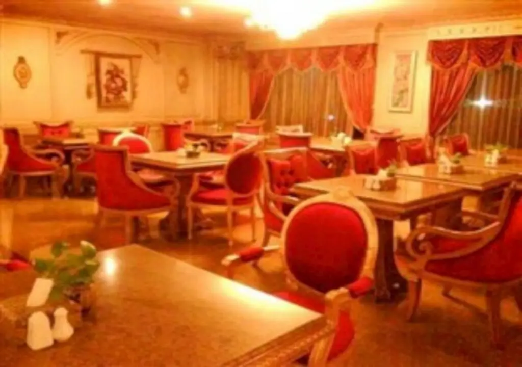 Сидоарджо: Hotel Utami