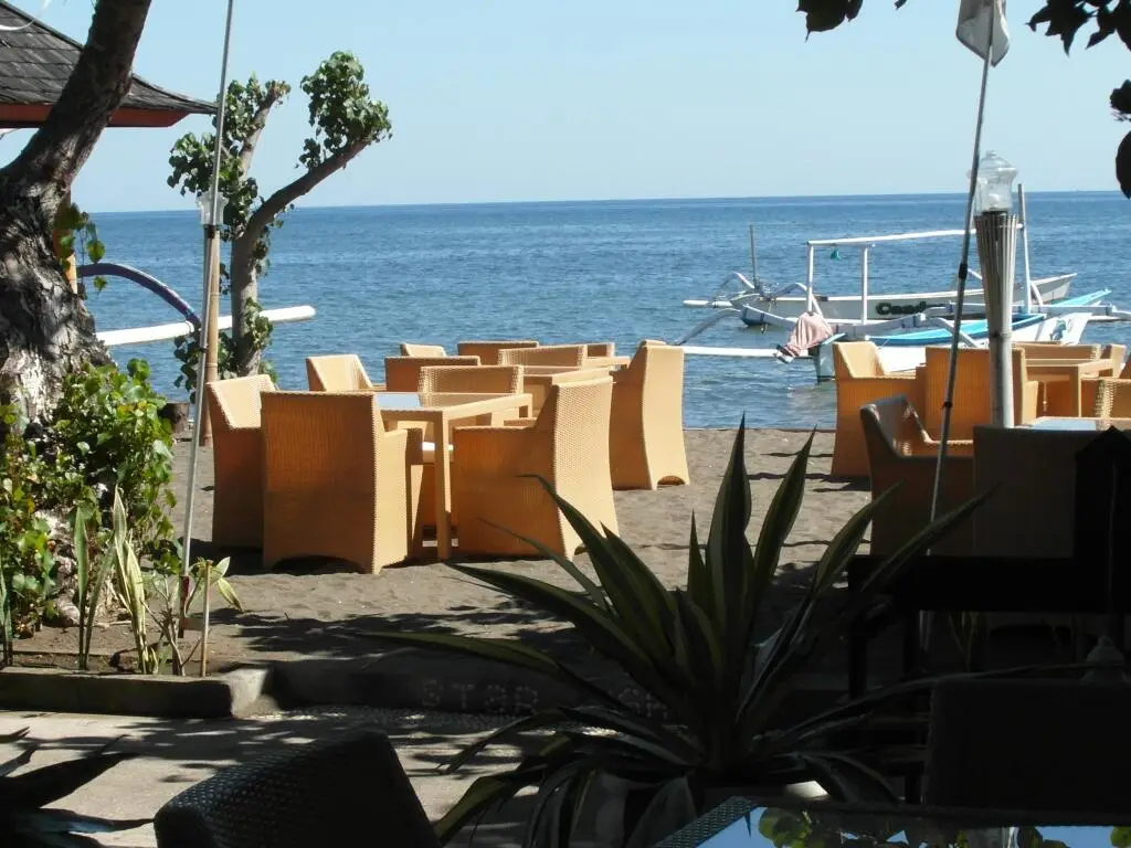Каликбукбук: Starlight Hotel Lovina