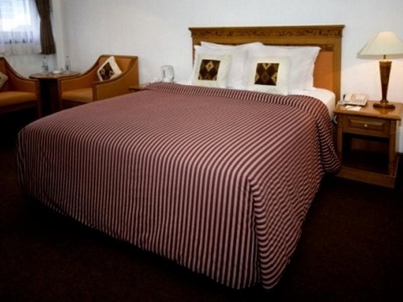 Бандунг: Enhaii Hotel Bandung
