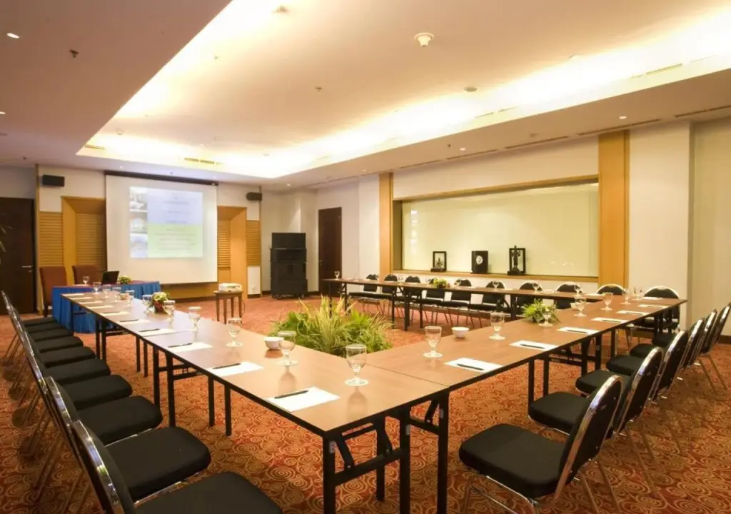 carousel image 4