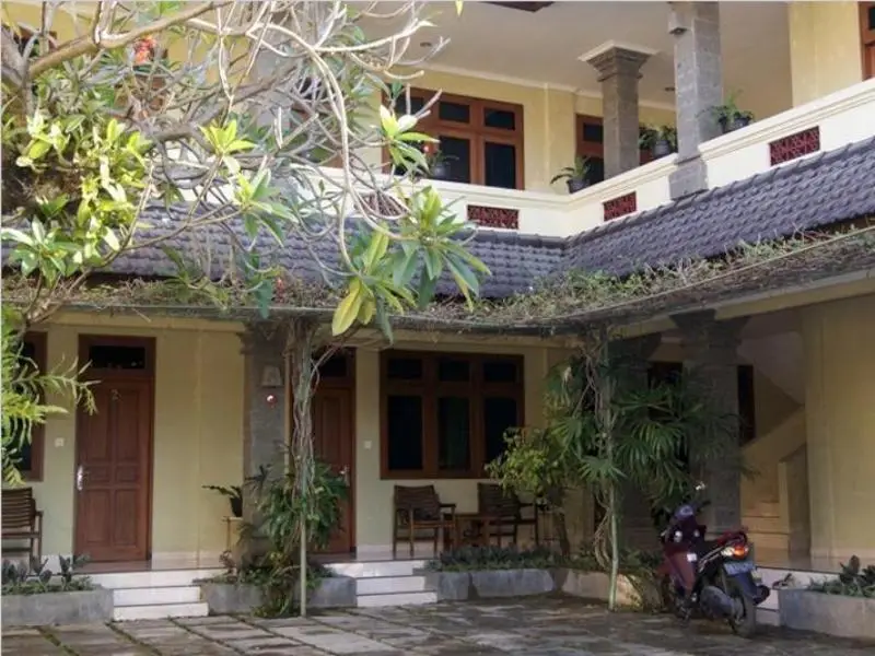Кута: Puri Bunga Inn