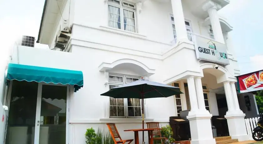 Читарингул: Razha Syariah Guest House