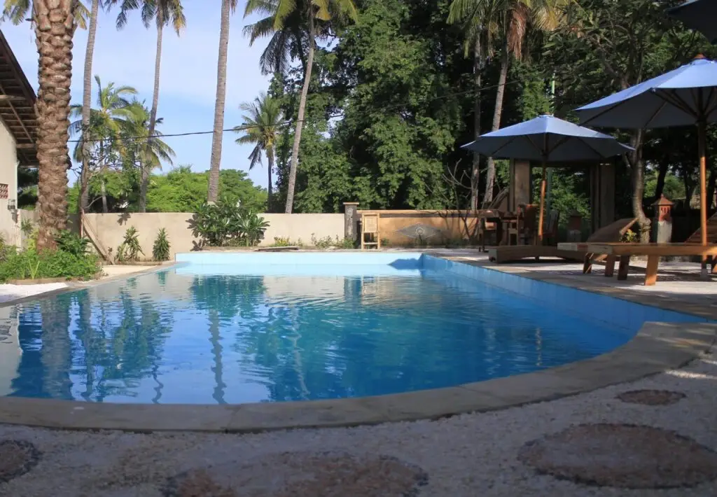 Гили Аир: Gilinta Villa Hotel