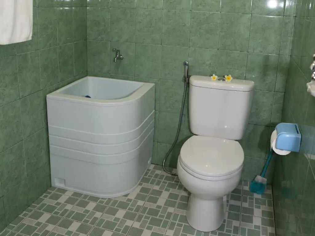Тегаллаланг: Alam Sari Homestays