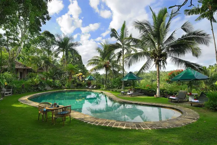 Тегаллаланг: Alam Sari Homestays