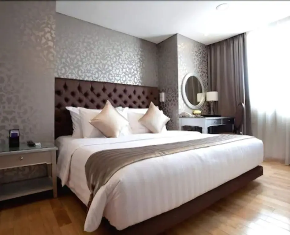 MG Suites Maven Semarang — фото 1