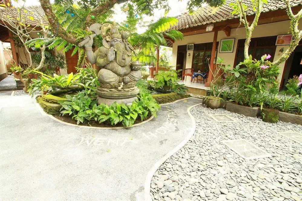 Убуд: Citrus Tree B&B - Wena