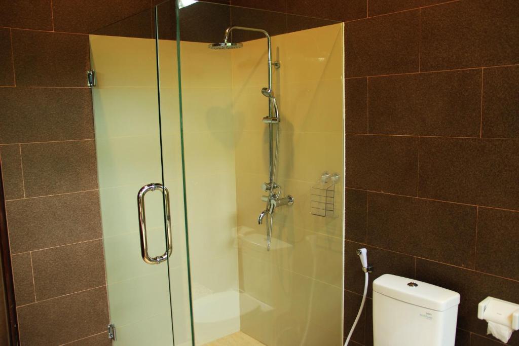 Челук: Royani Villa