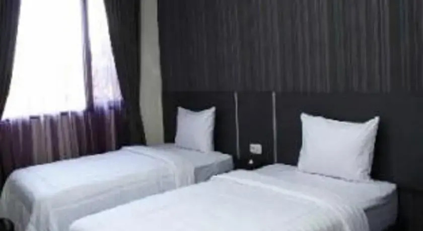 Чиребон: Bagus Inn