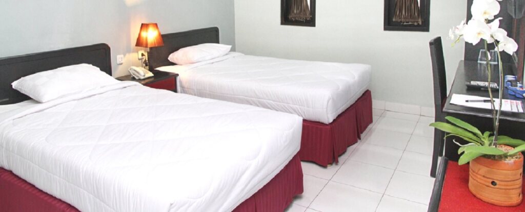 Денпасар: Shunda Hotel Bali