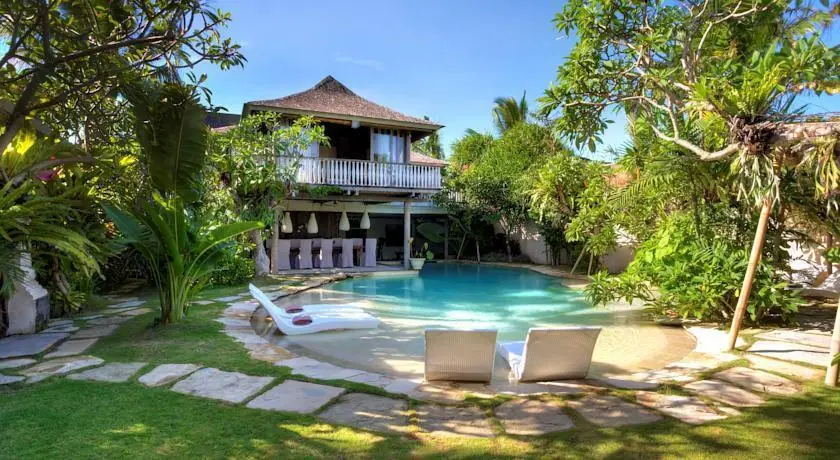 Кута: Phinisi Villas - Seminyak City Center
