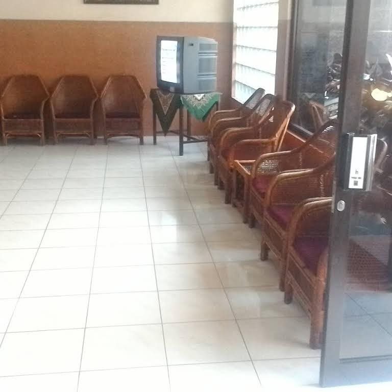 Маланг: Hotel Tosari