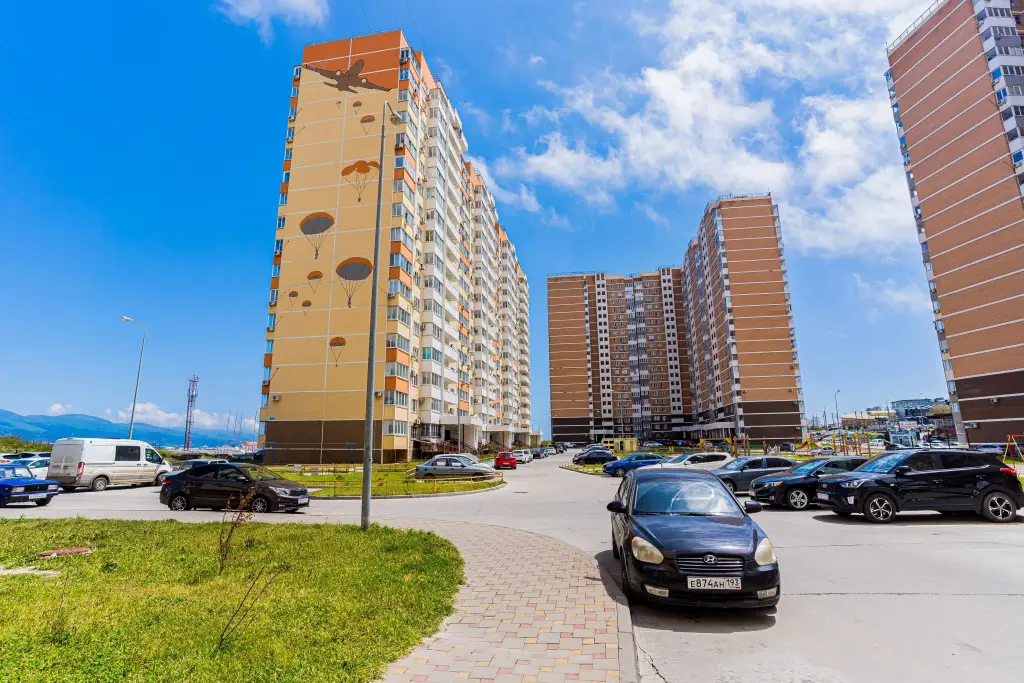 Новороссийск: Апартаменты Просторные И Светлые От LetoApart