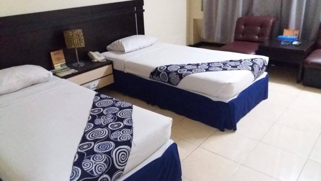 Джембер: Hotel Bandung Permai