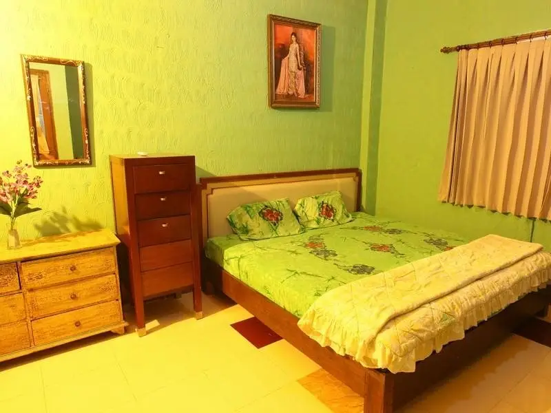 Беноа: Andree Home Stay