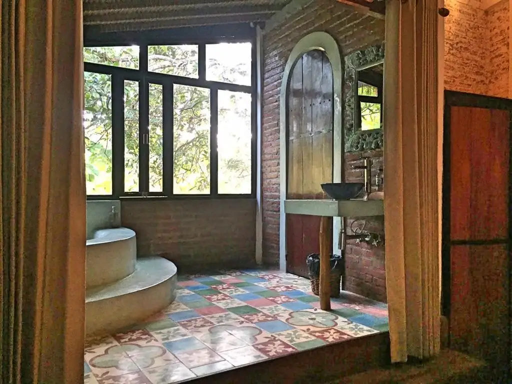Джимбаран: La Cabane Bali