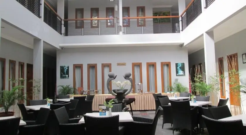 Джокьякарта: Rosalia Indah Hotel