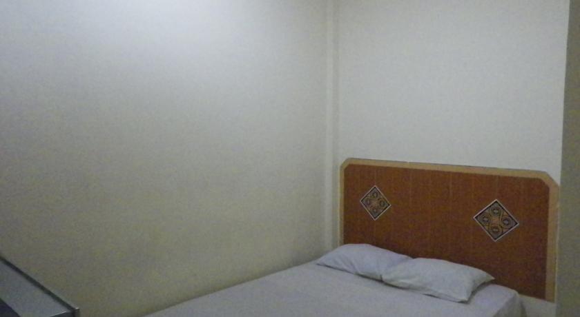 Макассар: Hotel Lestari Permai