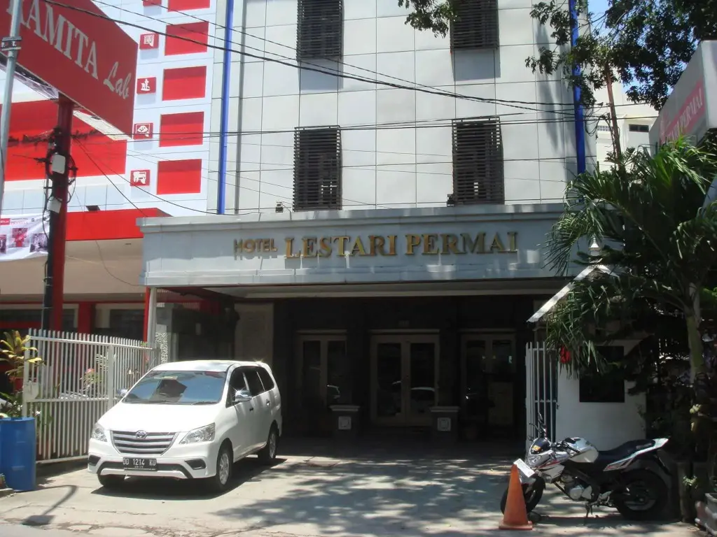 Макассар: Hotel Lestari Permai
