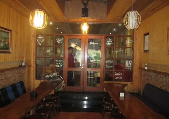 Медан: House of Zaza Zizi