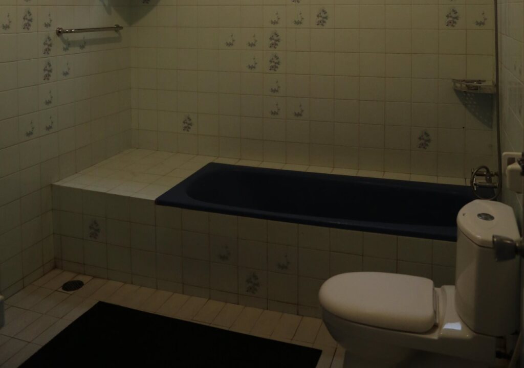 Паданг: New House Padang