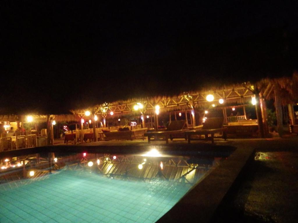 Гили Аир: Sandy Beach Bungalows