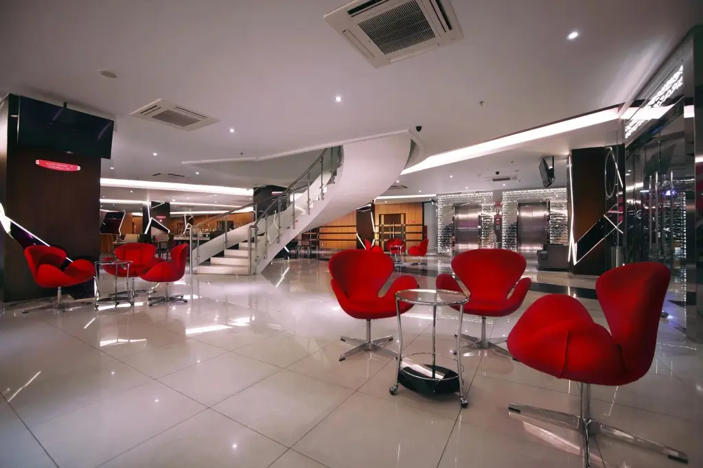 Джакарта: favehotel LTC Glodok